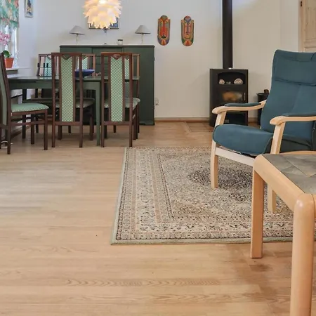 Three-bedroom Holiday In Otterup
